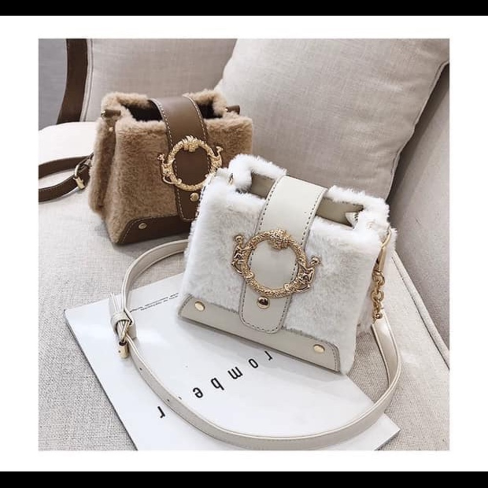 💕🆕 Orleen Wristlet / Mini Tote / Crossbody Bag